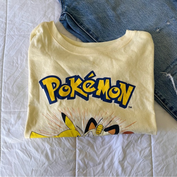Pokemon Tops - Pokémon Women Crop Short Sleeve Top Size Small